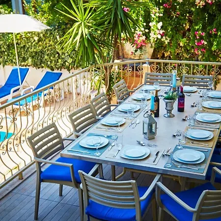 Two Seas Bougainvillaea Villa